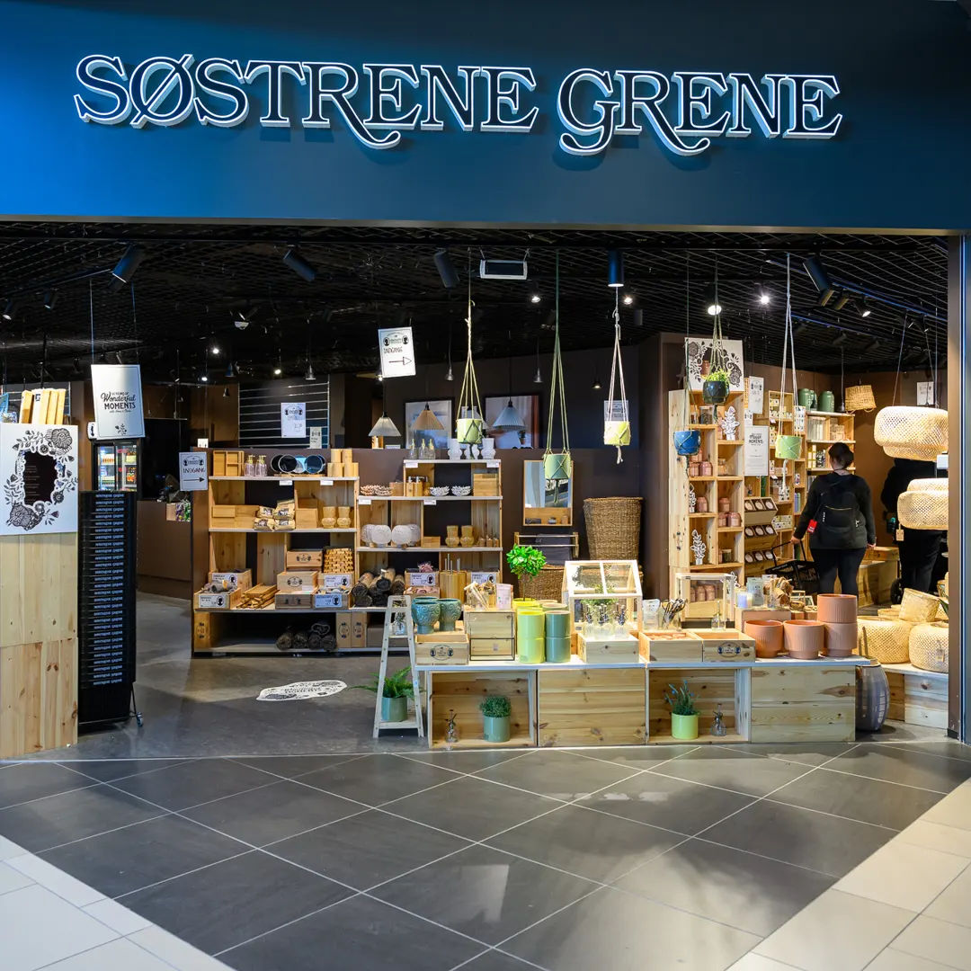 Søstrene Grene i City2 modtager hver uge nye varer til attraktive priser. Besøg butikken i Taastrup og lad dig inspirere af det store varesortiment. 